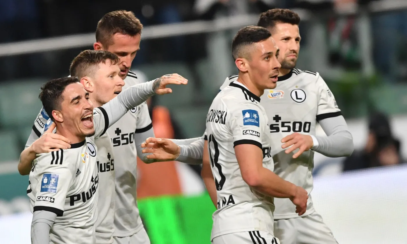 Hit kolejki nie zawiódł. Ważne zwycięstwo Legii z Lechią [WIDEO]