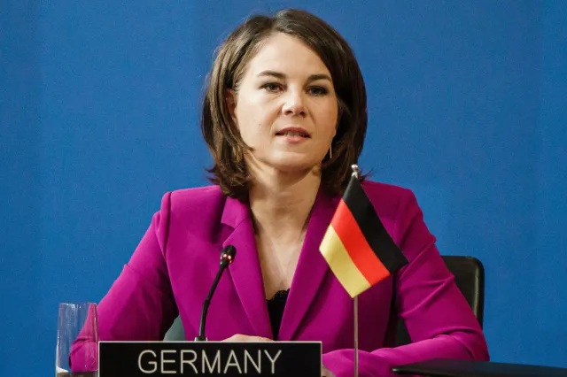 Niemcy obiecują brak "gry na zwłokę". Szwecja i Finlandia w NATO "bardzo szybko"