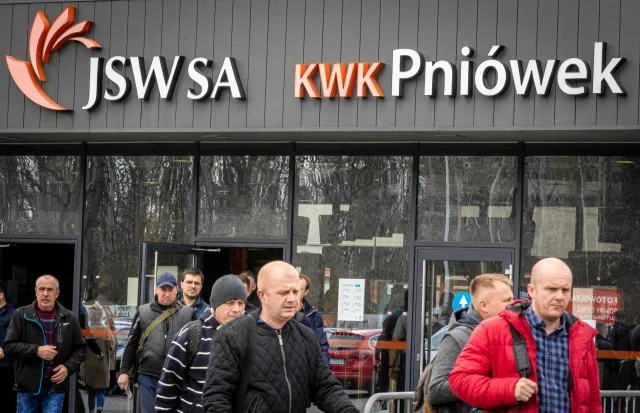 Nie żyje górnik, ranny w wybuchu metanu w kopalni Pniówek