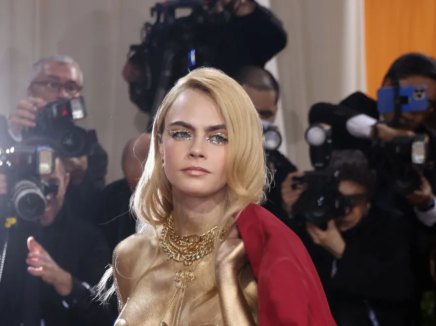 Totalny... brak ubrania: Cara Delevingne w najodważniejszej stylizacji na gali MET 2022. FOTO