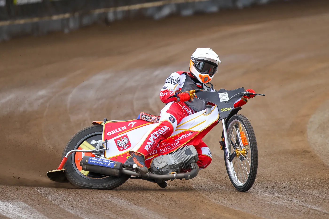 Wygrana Mateusza Cierniaka na inaugurację żużlowych MŚ juniorów