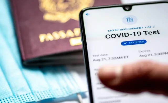 Hiszpania: W Andaluzji obowiązkowo paszport covidowy w hotelach i restauracjach