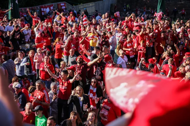 Kibice bez biletów włamali się na Stade de France. 68 osób zatrzymanych