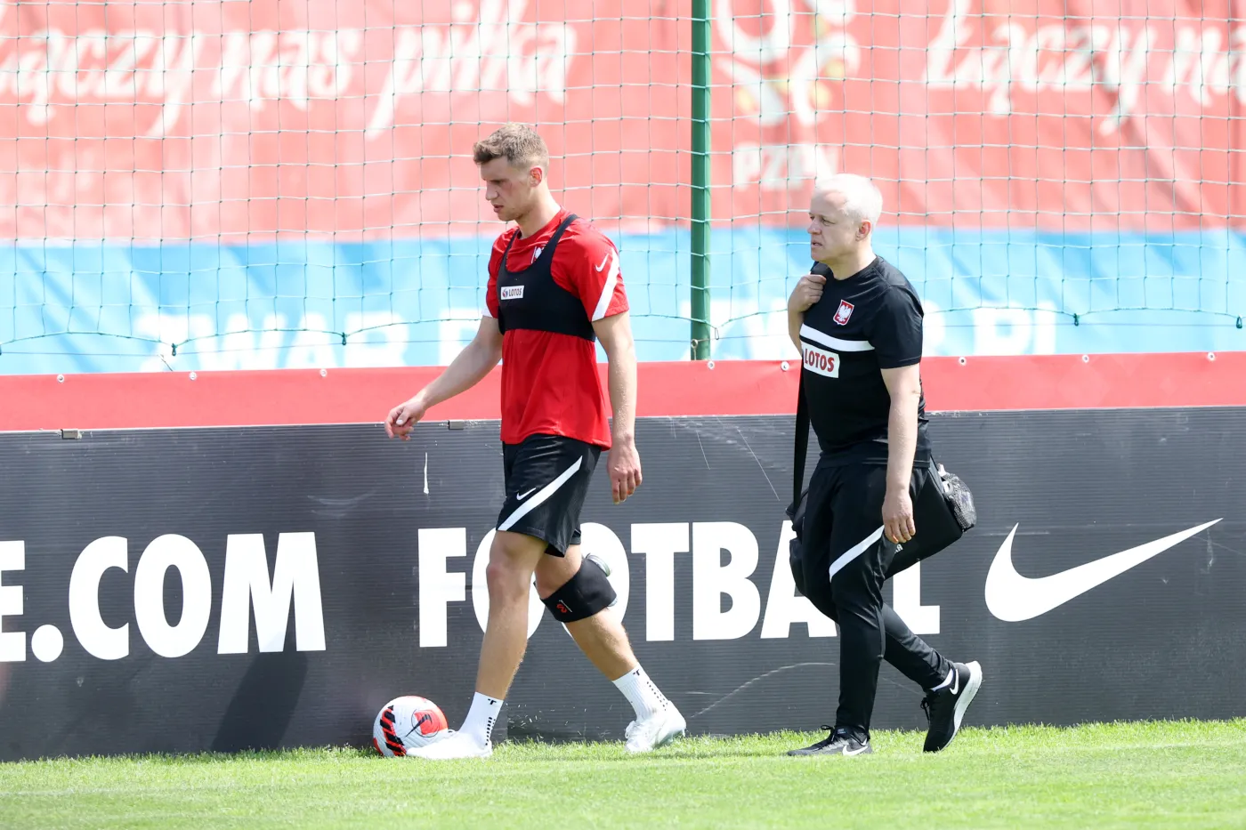 Bielik nie dokończył treningu kadry. Co ze zdrowiem piłkarza?
