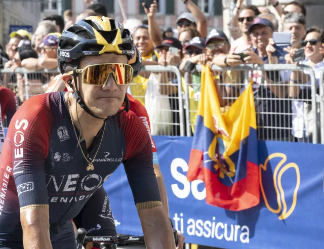 Yates wygrał 14. etap. Carapaz nowym liderem Giro d'Italia