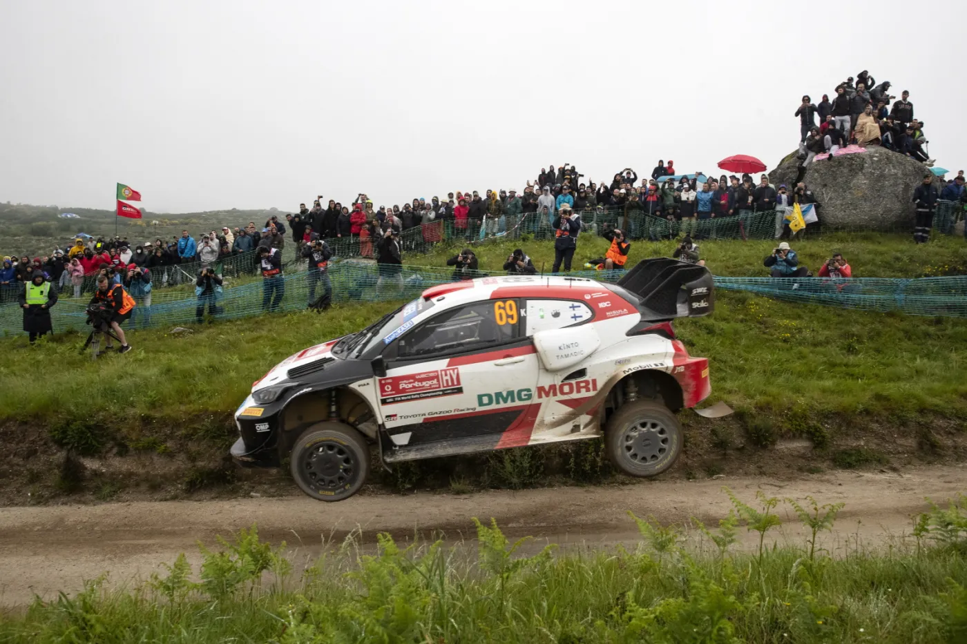 Triumf Rovanpery w Rajdzie Portugalii. Dobra jazda Kajetanowicza