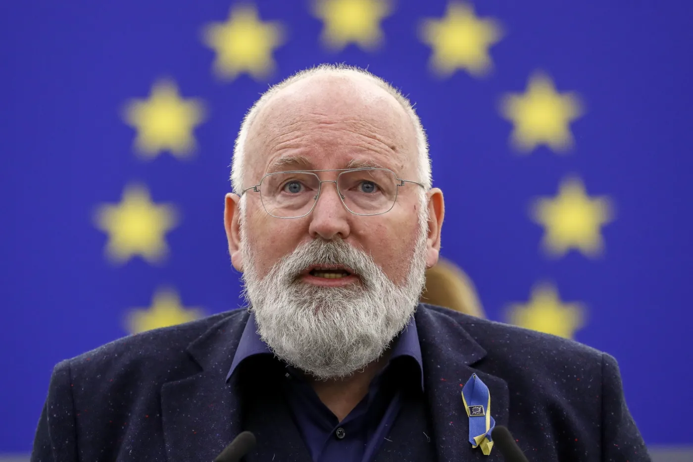 Timmermans chwali Polskę w PE. "Kto o tym wie? To jest nasza przyszłość"