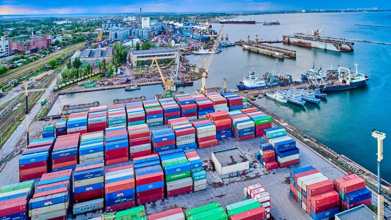 "W ukraińskich portach zablokowanych jest 80 zagranicznych statków"