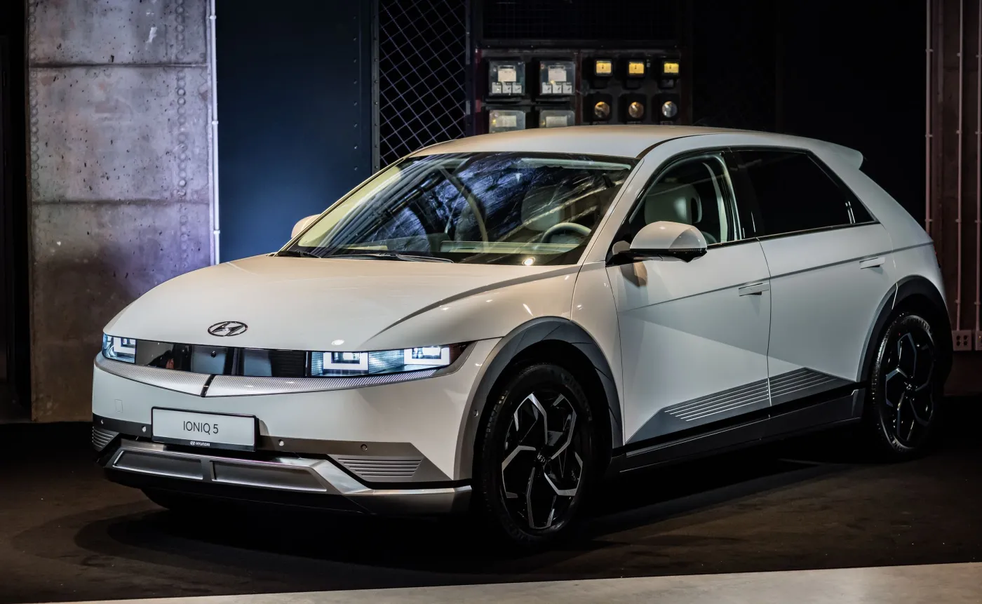 hyundai-ioniq-5-37179101.jpg