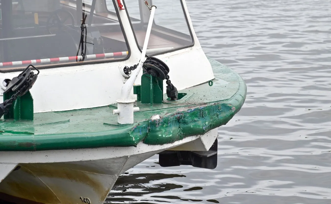 Kolizja statków w Szczecinie. Na wycieczkowcu znajdowały się dzieci [ZDJĘCIA]