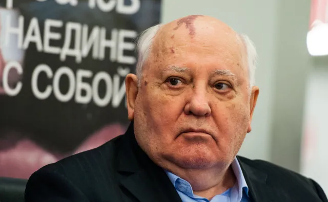 Gorbaczow popiera protesty na Białorusi. "Zuchy. Teraz już mają charakter"