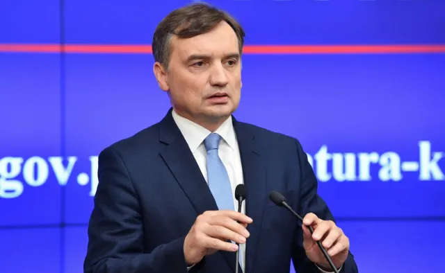 Ziobro o wyroku ws. abp. Jędraszewskiego. "Żenujący i zawstydzający". Padły też słowa o nienawiści do chrześcijan