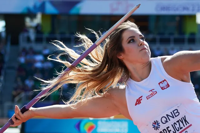 Andrejczyk odpadła w eliminacjach. "Cieszę się, że dostaję po d..., bo to też się przydaje"