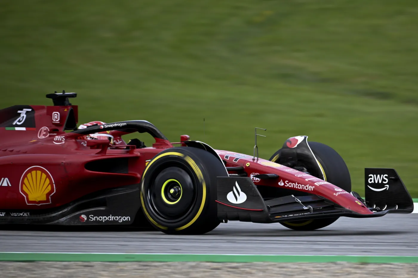 Zmącona radość Charlesa Leclerca. "To zdecydowanie jest problemem"