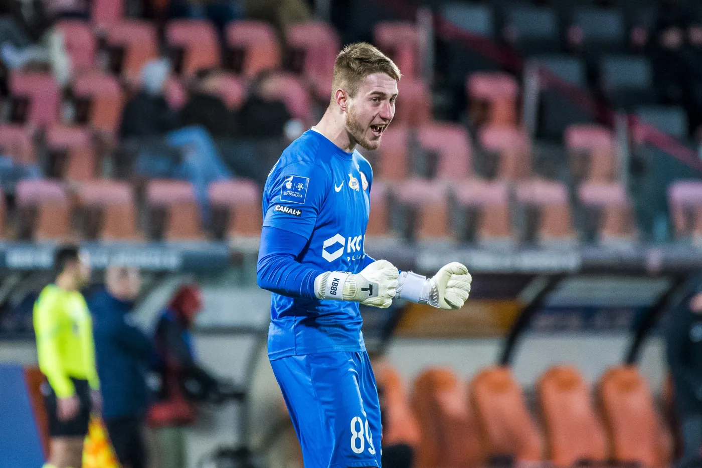 Oryginalny pomysł Zagłębia Lubin na pomaganie. W roli głównej bramkarz