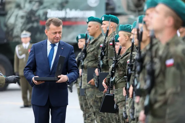 Szef MON: Dobrowolna zasadnicza służba wojskowa to jeden z elementów budowania siły WP