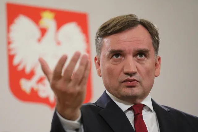 Ziobro o słowach von der Leyen dla DGP: KE po raz kolejny oszukuje Polskę