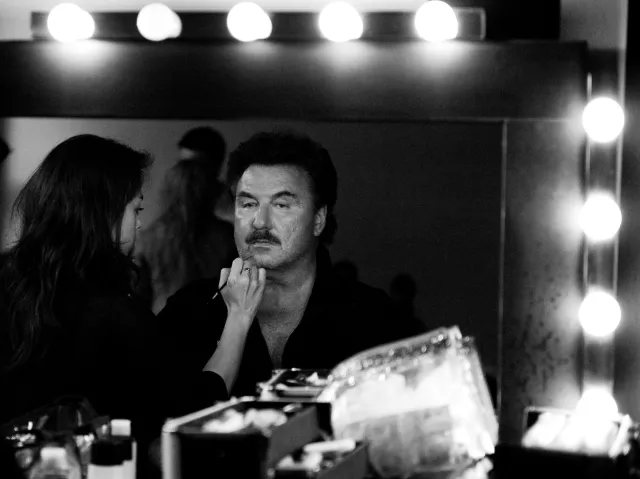 Album "Tribute to Krzysztof Krawczyk. Urbański Orkiestra i Goście" we wrześniu