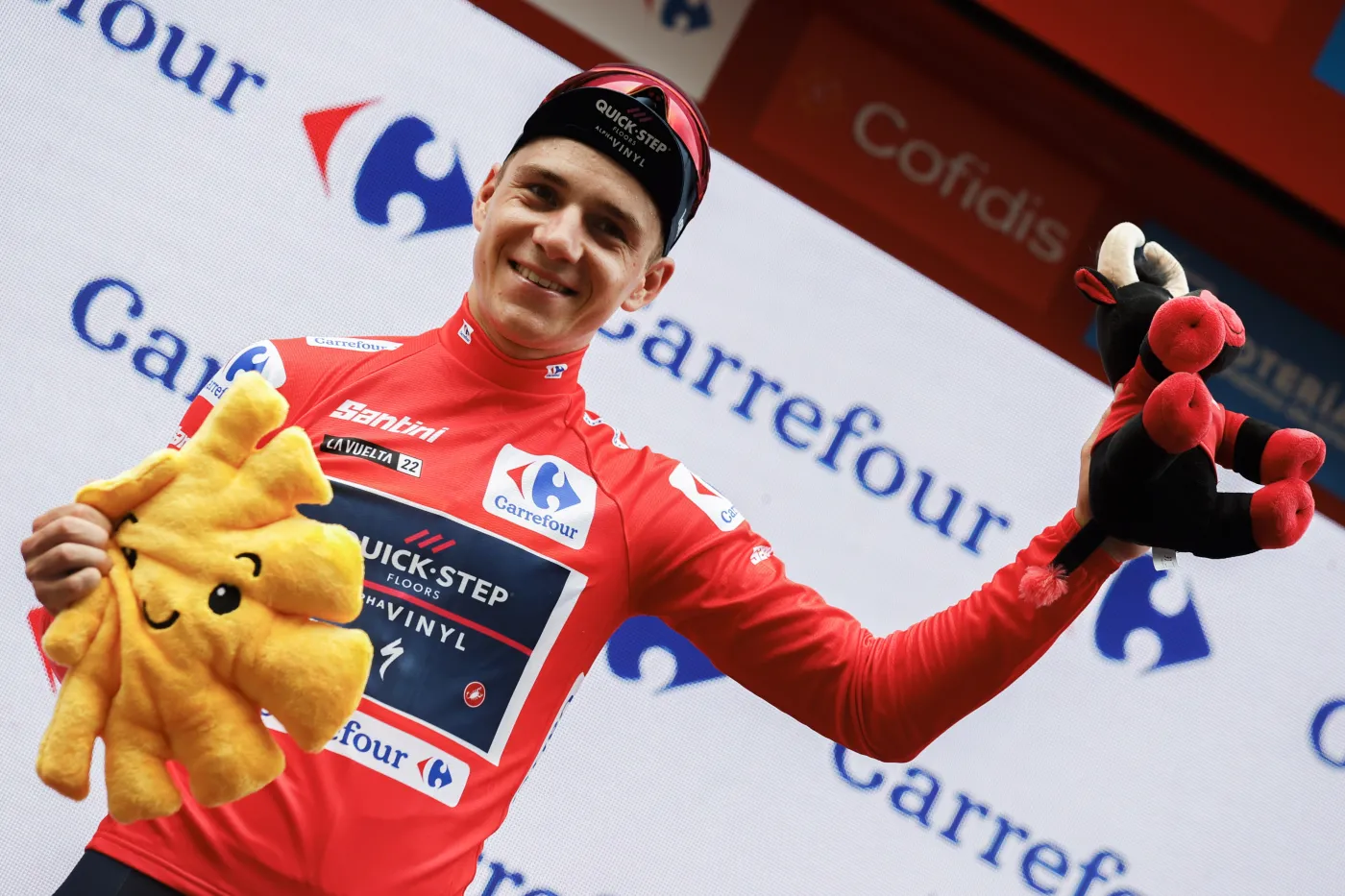 Evenepoel wygrał "czasówkę" i umocnił się na pozycji lidera