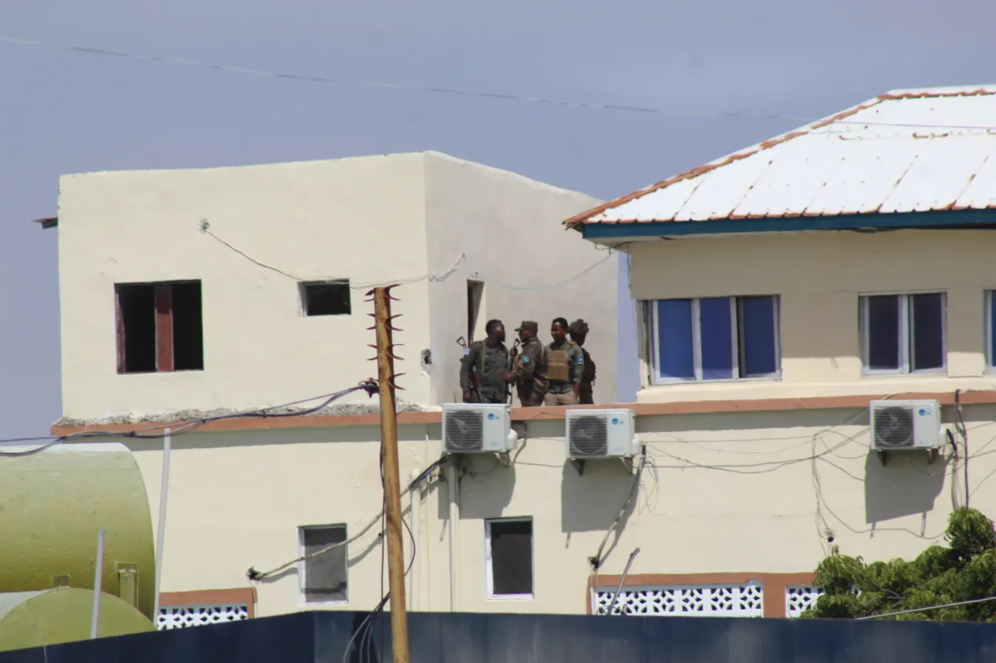 Atak terrorystyczny na hotel w Mogadiszu. Rośnie liczba ofiar