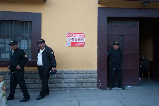 Brutalny samosąd na podejrzanych o zabójstwo dziecka. Spalono ich żywcem