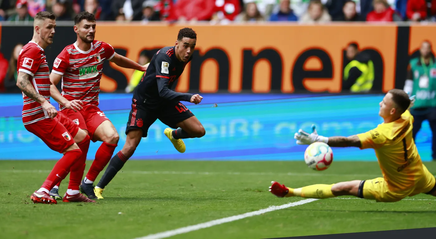 Gikiewicz i Gumny w najlepszej jedenastce kolejki Bundesligi