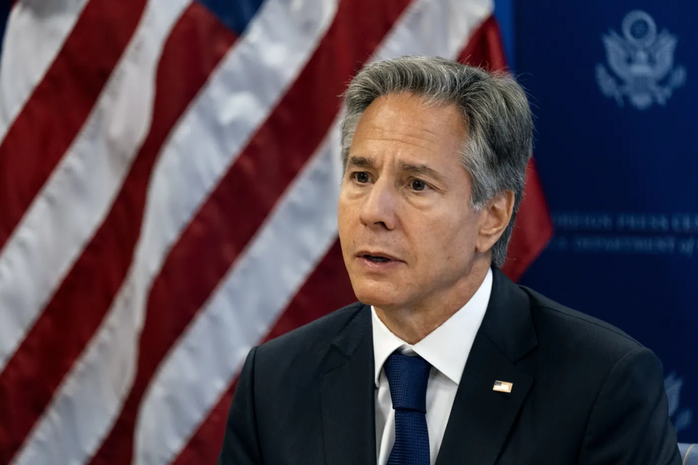 Blinken pozwolił sobie na aluzję do Chin. "Kraje, które mogłyby robić więcej, robią najmniej"