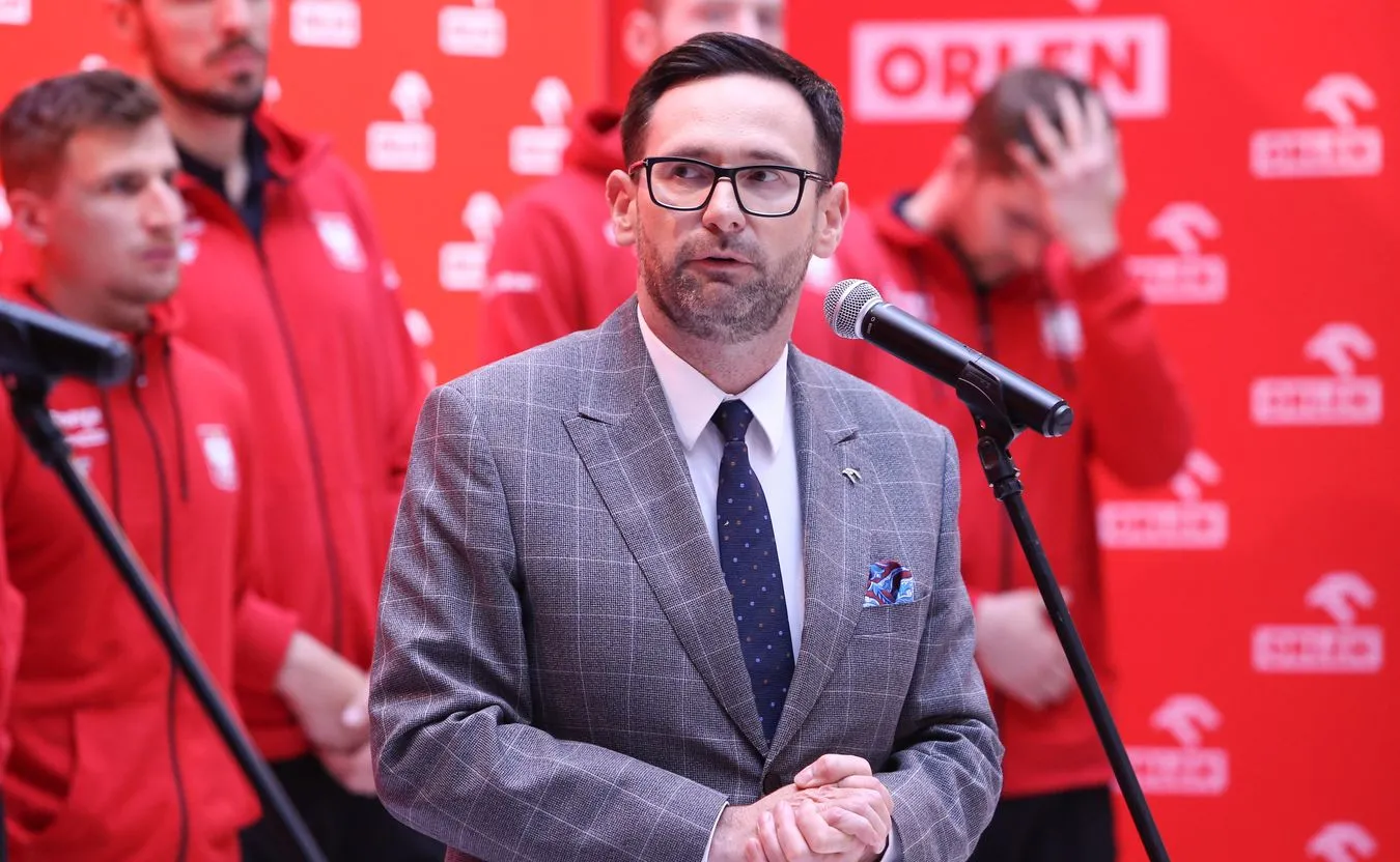 Obajtek: Nie sądzę, aby w polskich domach było zimno... Jest niestety inna kwestia