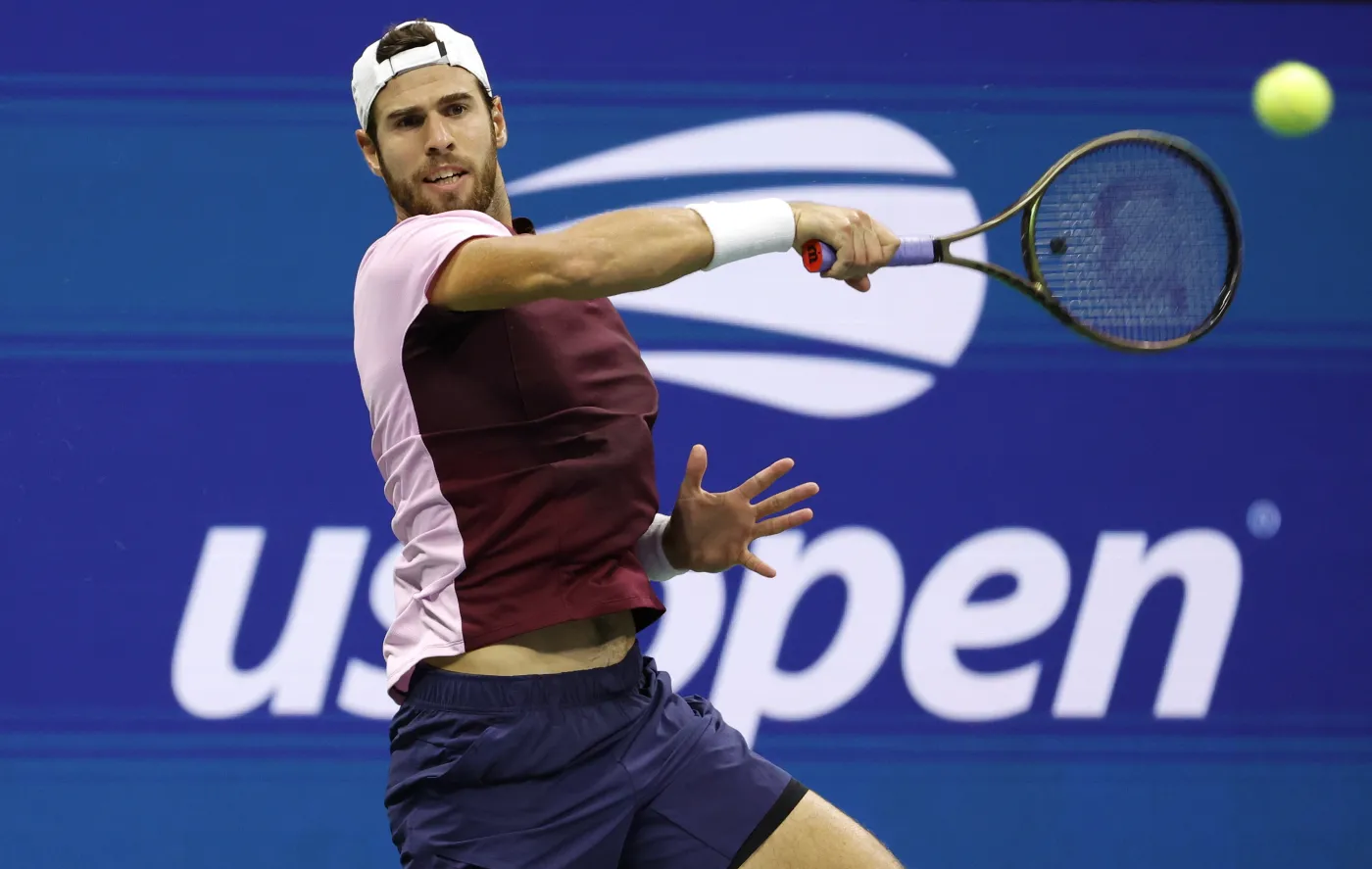 30 asów, 4 przełamania i 63 uderzenia wygrywające. Chaczanow w półfinale US Open