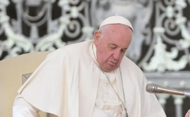 Papież tłumaczy się ze słów o córce Dugina. "W tym momencie zapomniano o wszystkim..."