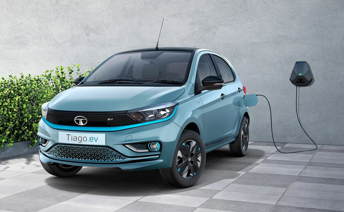 Nowy samochód za roczną pensję? To możliwe, ale nie w Polsce