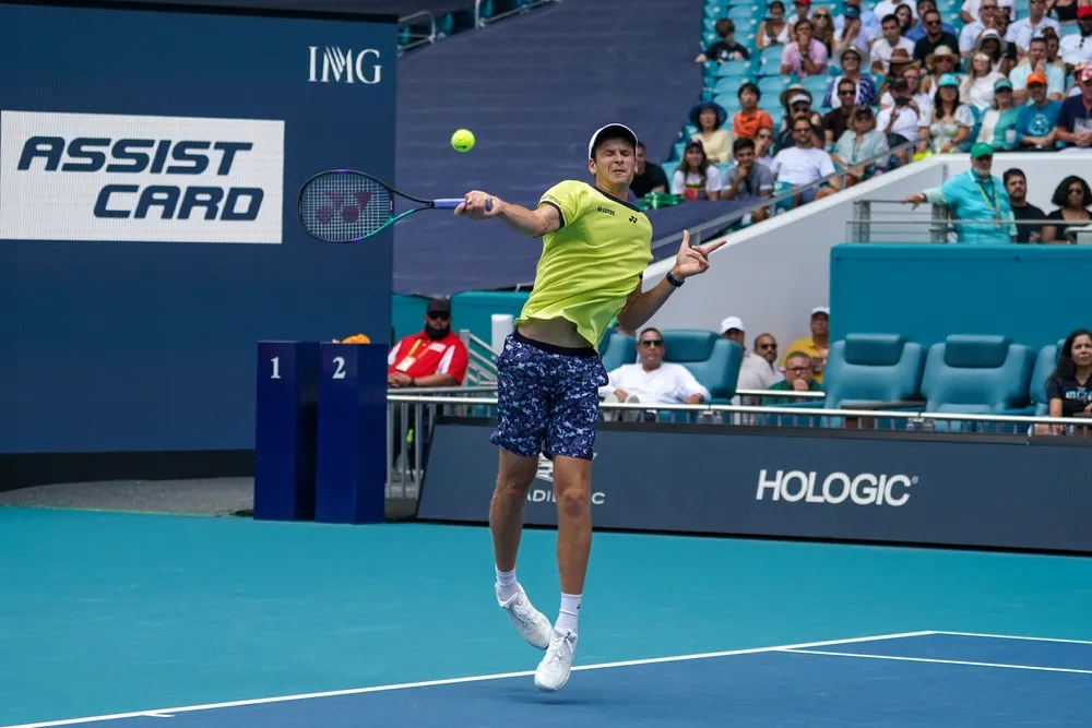 Hurkacz i Zieliński w półfinale debla turnieju ATP Astanie