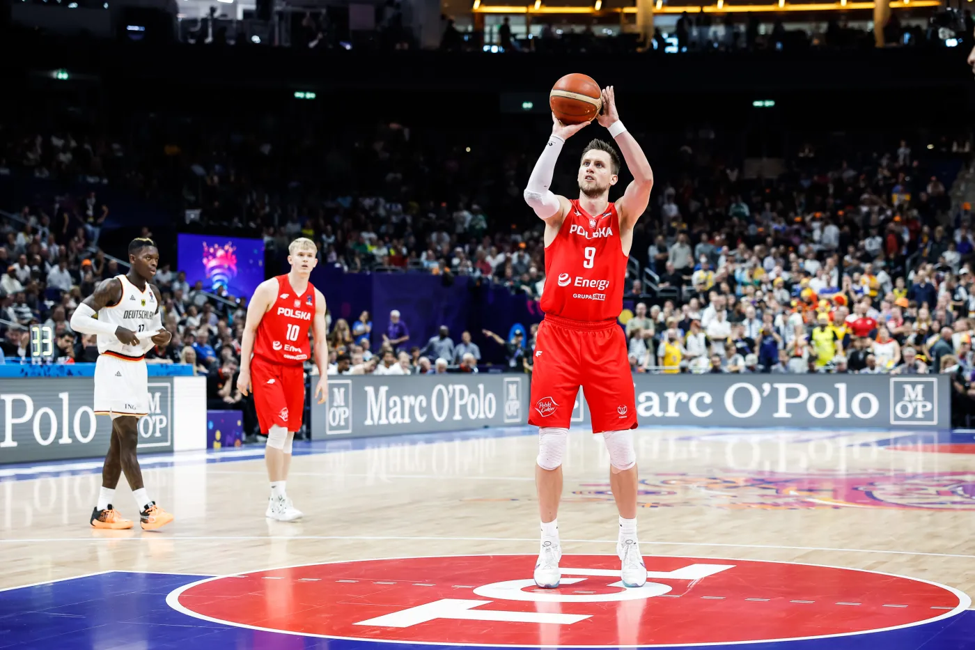 5 punktów, 6 zbiórek i 4 asysty Ponitki w debiucie w barwach Panathinaikosu