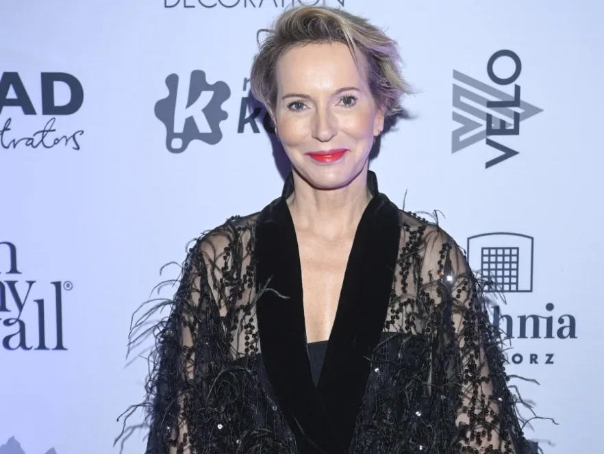 Paulina Smaszcz ogłasza zmianę mieszkania i zaprasza na wyprzedaż swojej garderoby. Pokazała, co w niej ma...