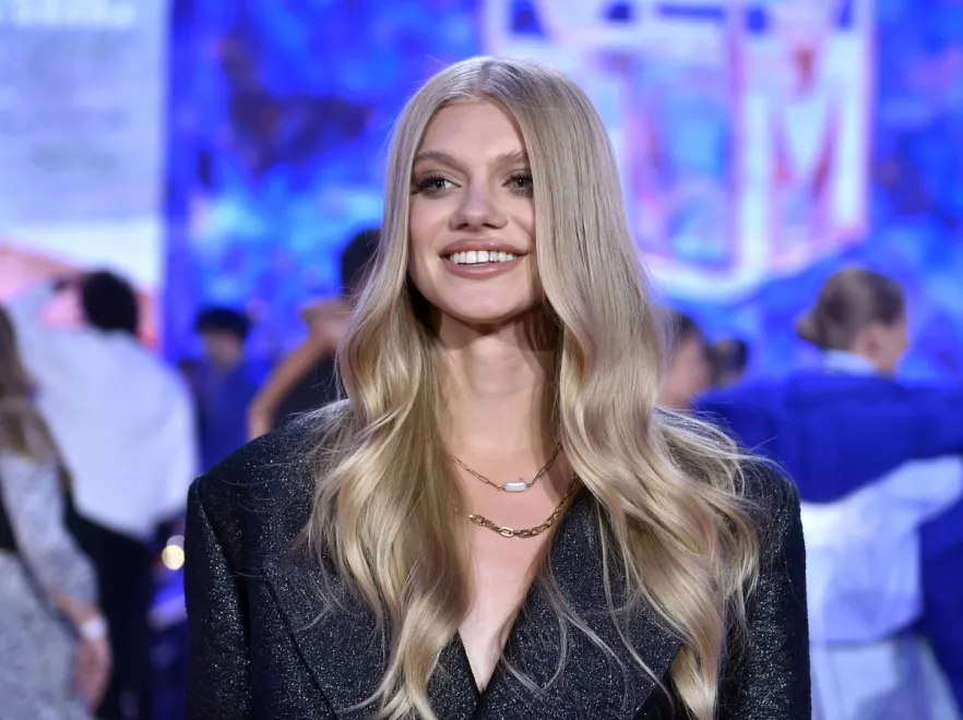 Zwyciężczyni zeszłorocznej edycji Top Model nago w szczerym polu. "Cudne ciało". FOTO