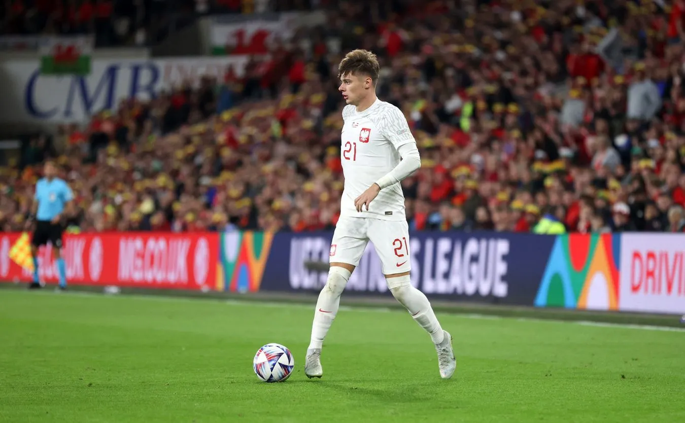 20 piłkarzy nominowanych do nagrody Golden Boy. Wśród nich Polak