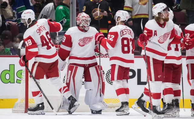 Liga NHL. Skuteczne finisze hokeistów z Detroit i Toronto