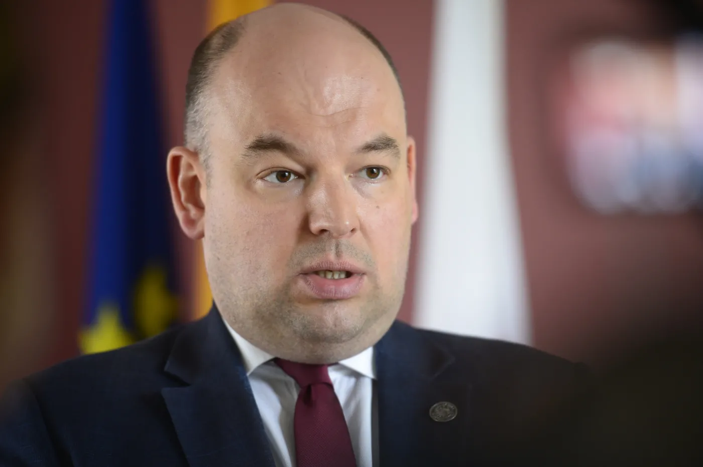 Jan Dziedziczak: Do Polski wracają prezydenci przez dziesięciolecia dbający o...