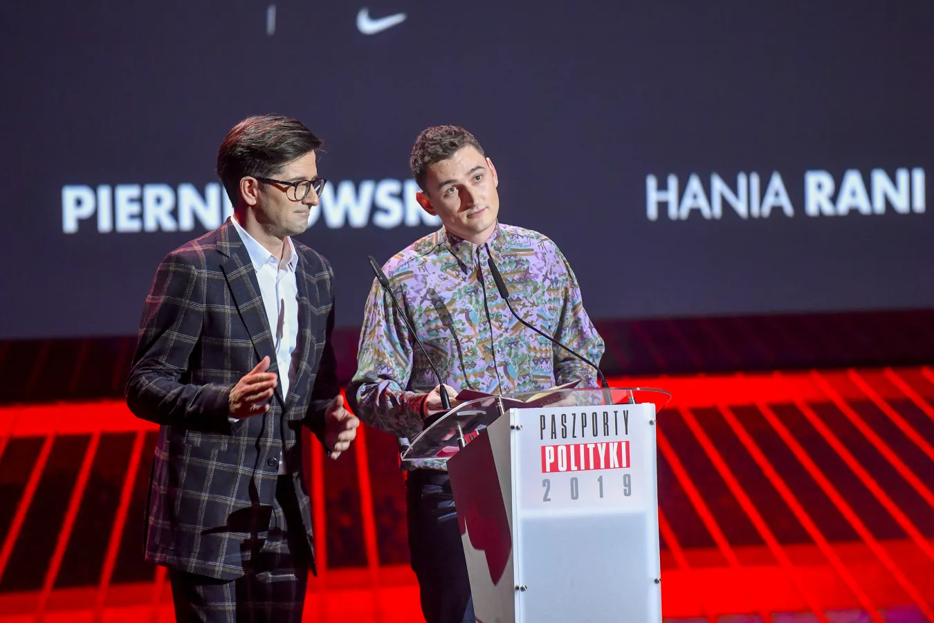 Podsiadło zapowiedział, że dokona apostazji. Duchowny broni jego decyzji