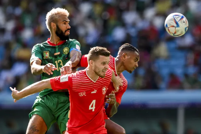 Skromna wygrana Szwajcarii. Kamerun mundial zaczął od porażki [WIDEO]