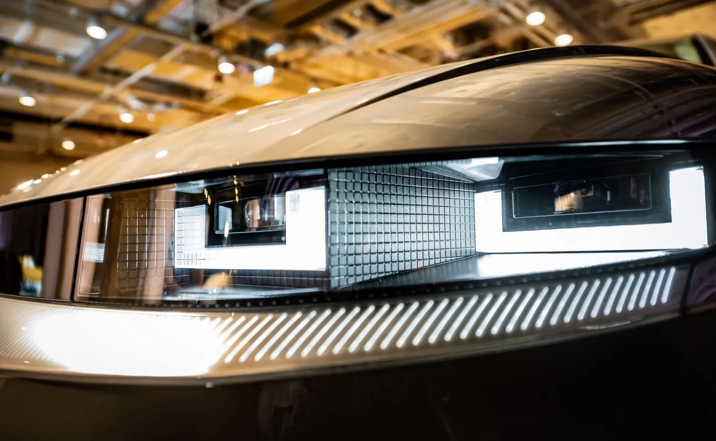 Dopłaty do samochodów elektrycznych. Więcej kierowców dostanie pieniądze