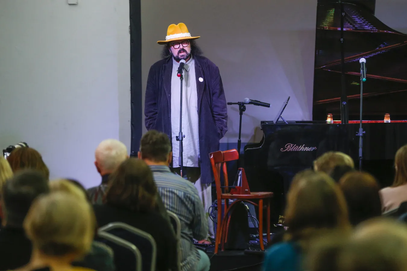 Hołdys zwolniony z "Newsweeka". Tygodnik nie ma już działu kultury