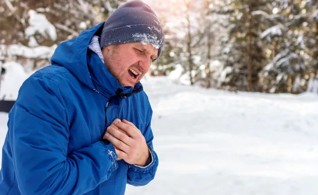 UWAGA! Mrozy (jak i upały) nasilają zaburzenia krążenia i zwiększają ryzyko śmierci