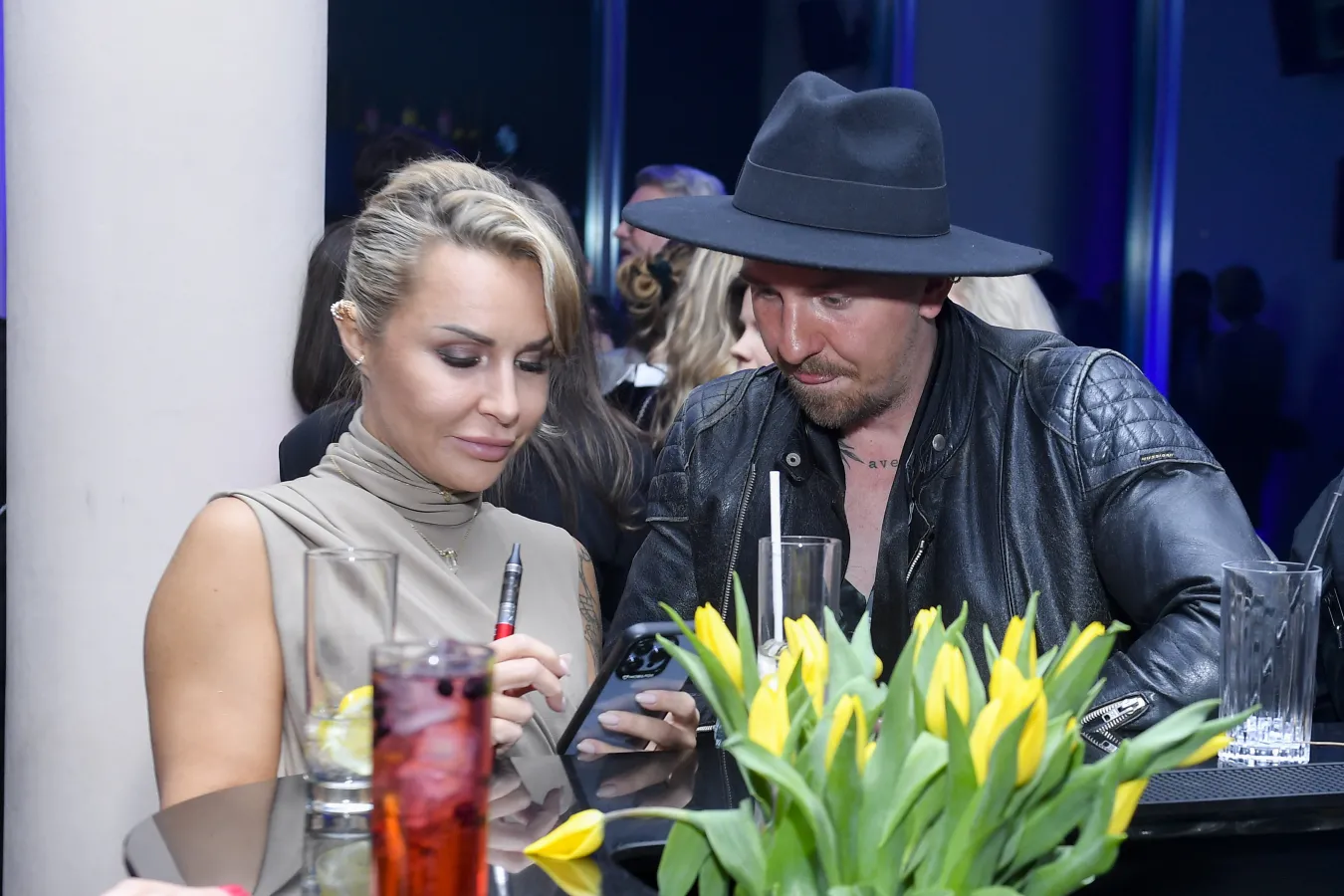 Blanka Lipińska skarży się na dyskomfort po powiększeniu piersi. "Zrosty na bliźnie"