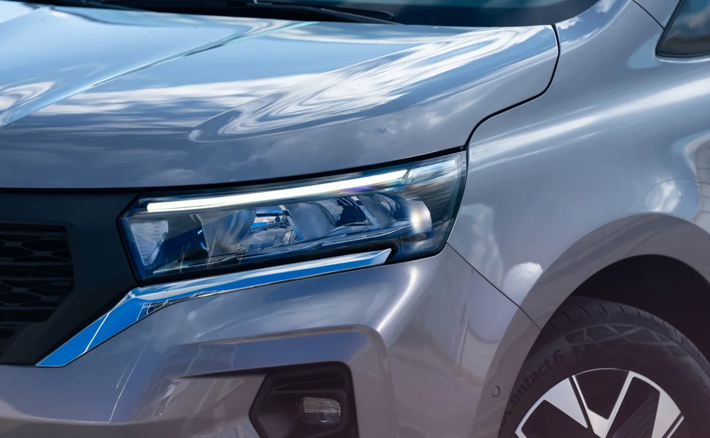 Nissan Townstar to auto dla rozsądnych. Nie zaskoczy urodą, ale ma więcej zalet niż wad