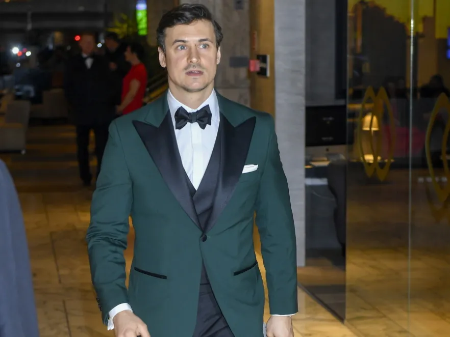 "Dla mnie nie istnieje religia. (...) Zawodzę moją żonę non stop". Bardzo emocjonalne wyznanie Mateusza Damięckiego