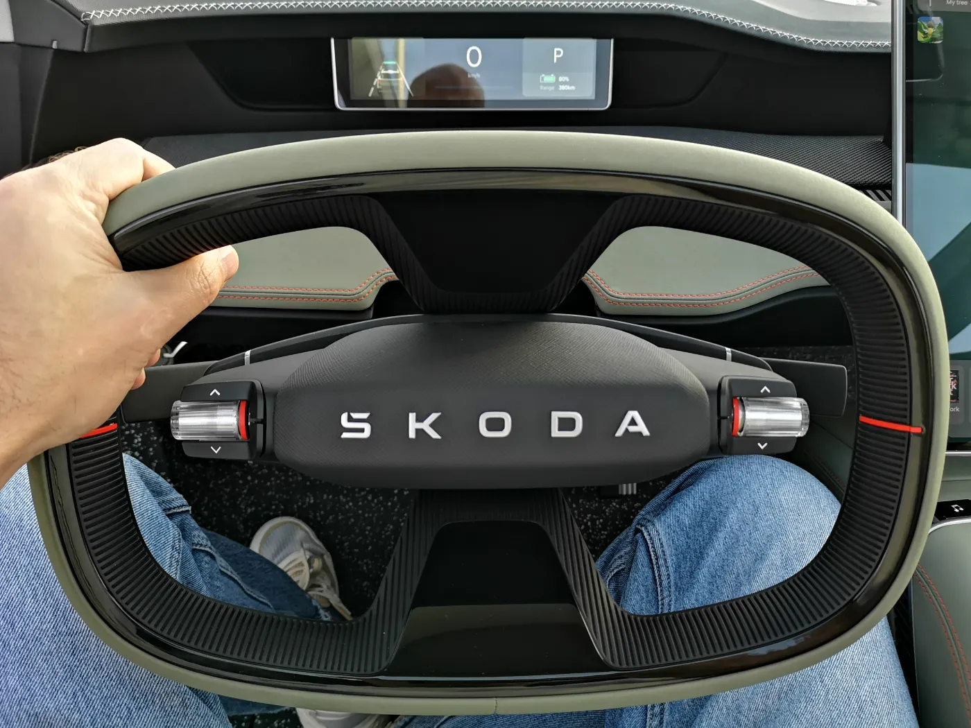 skoda-vision-7s-37676558.jpg