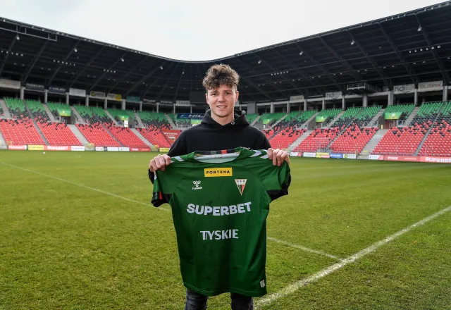 Kacper Skibicki wypożyczony z Legii Warszawa do GKS Tychy