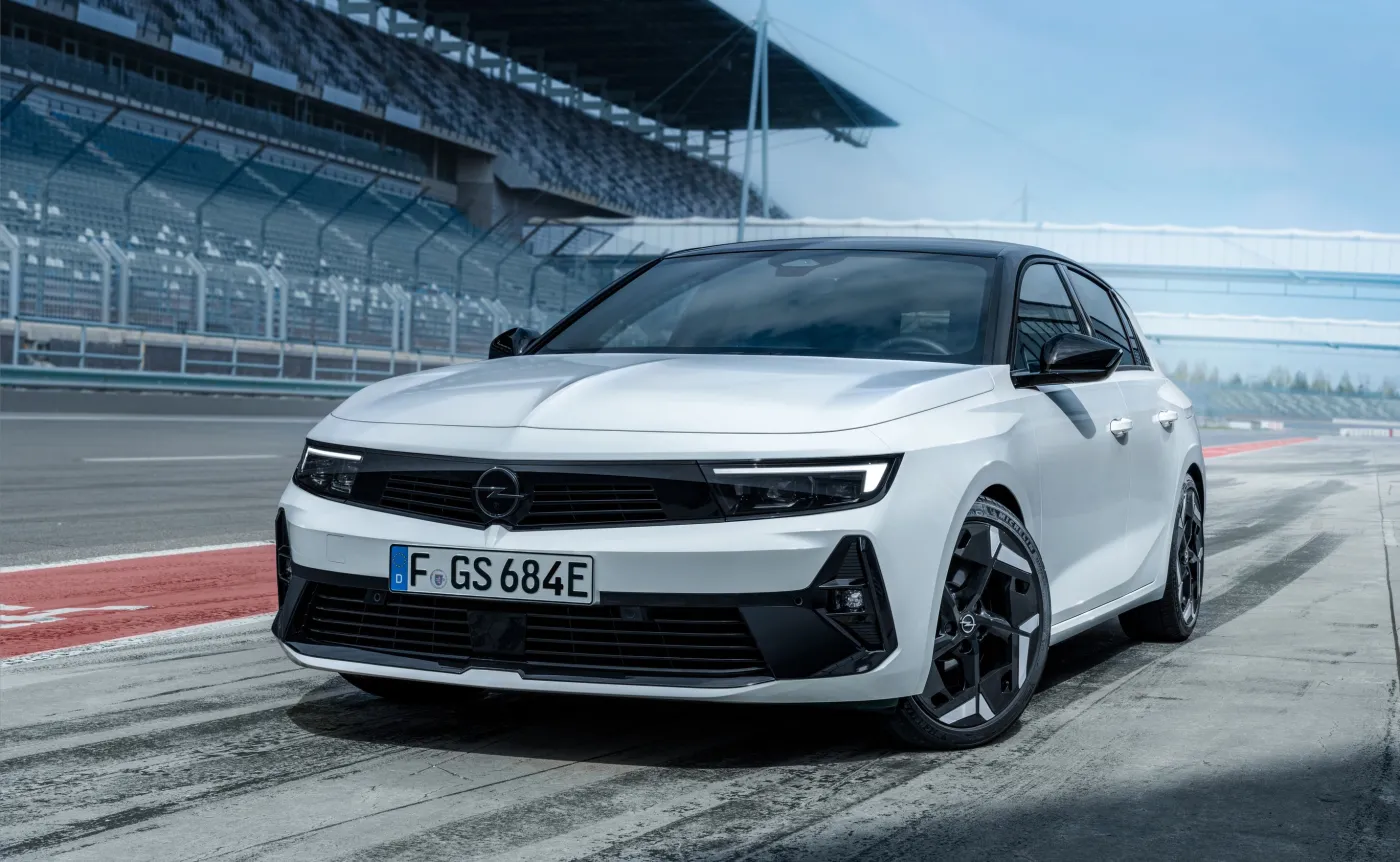 opel-astra-gse-37574625.jpeg
