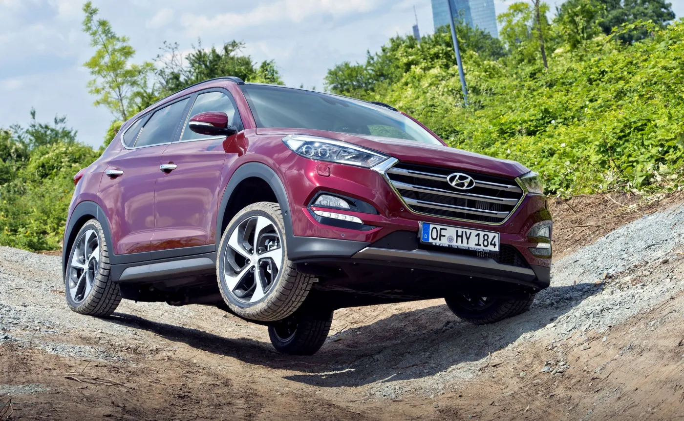 10267068-hyundai-tucson.jpg